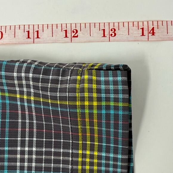 Slazenger Women’s Plaid Golf Shorts Size 10 Gray Blue Yellow Pockets - Picture 8 of 8
